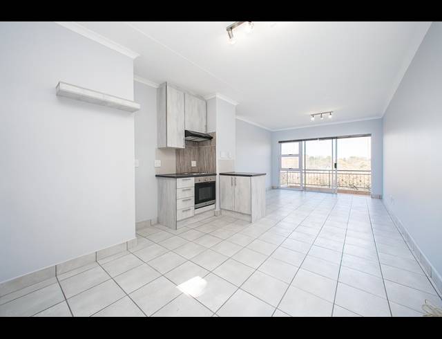 2 BEDROOM APARTMENT BLOCK FOR SALE IN BRYANSTON